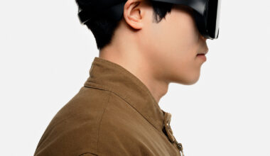 this wearable device shift visuals with brain activity