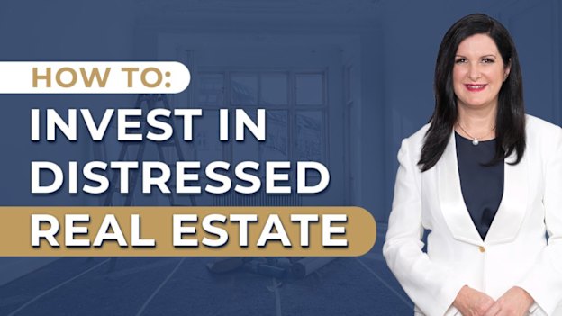 Dominique Grubisa selling her get-wealthy schemes.