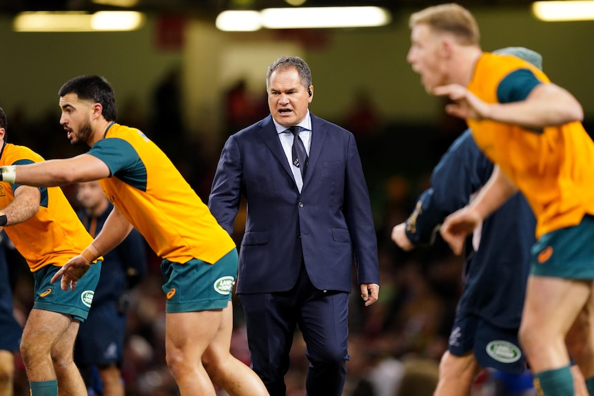 Dave Rennie coaching the Wallabies in 2022.