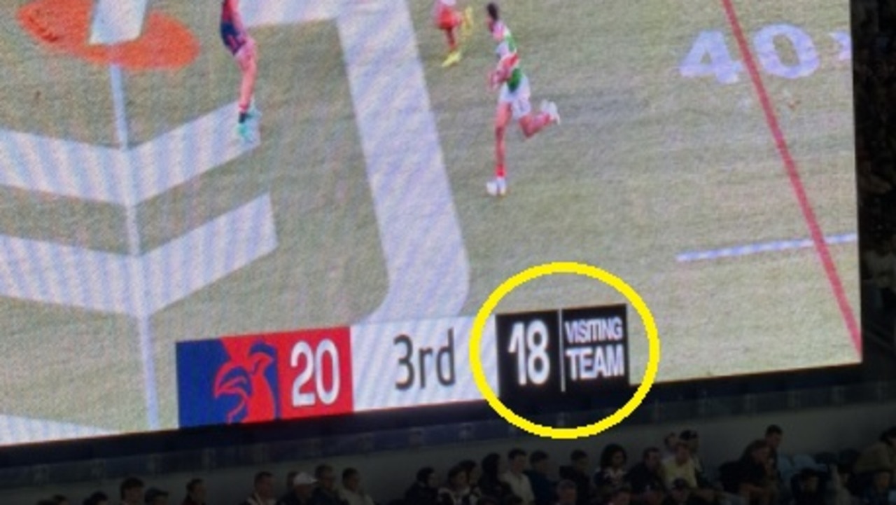 Sydney Roosters urged to apologise over South Sydney Rabbitohs leaderboard, Anthony Albanese, Cooper Bai contract