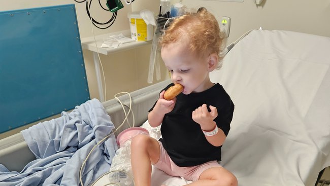 Layla was diagnosed with Alveolar Rhabdomyosarcoma in her left thigh. The cancer has now spread to her pelvis and upper thigh.
