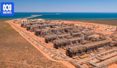 Ex-Tropical Cyclone Narelle causes outages for almost two-thirds of WA's domestic gas supply