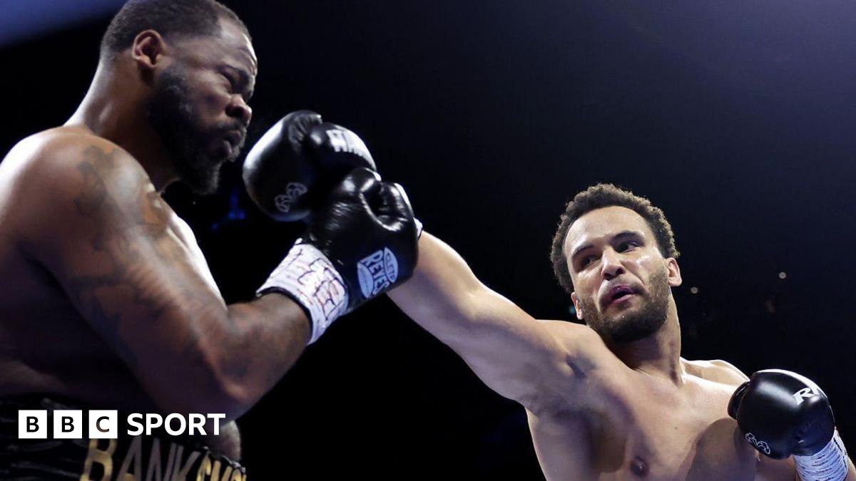 Moses Itauma lands an uppercut on Jermaine Franklin