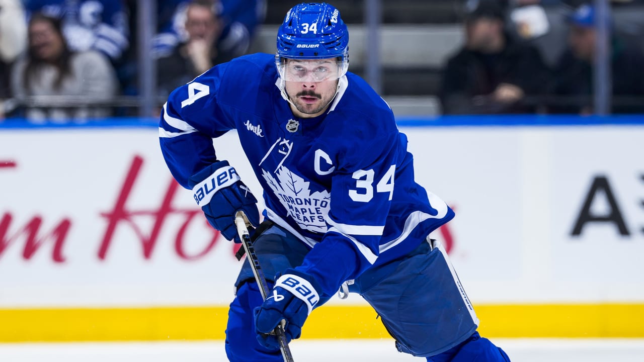Matthews of Maple Leafs has knee surgery, recovery time 12 weeks