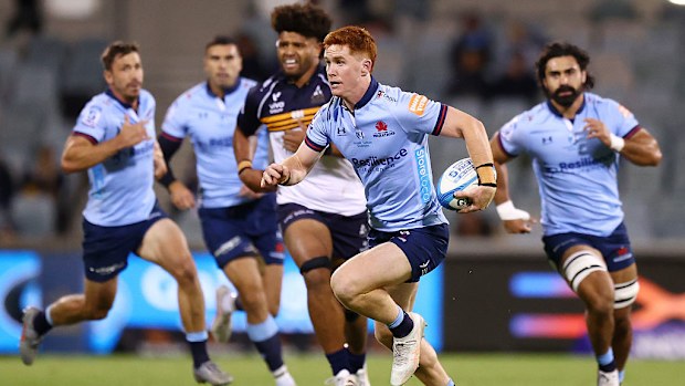 Sid Harvey of the Waratahs in action during the round seven Super Rugby match.