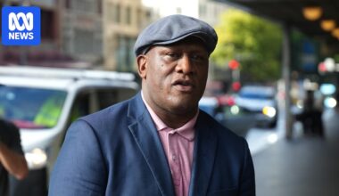 Assault charges against former footballer Wendell Sailor dropped on mental health grounds