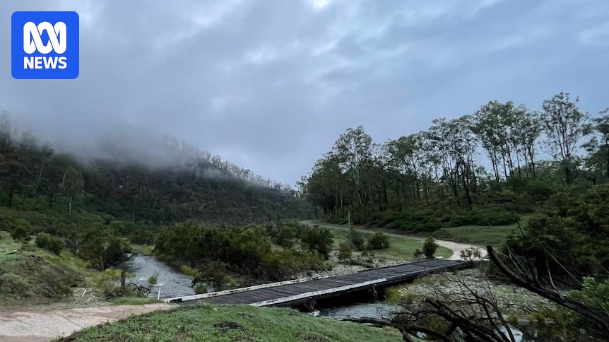 Helicopter crashes near Drake, in north-east New South Wales