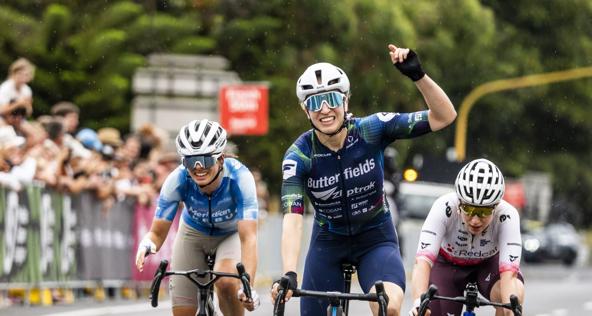 Late call up turns into a second win for Sophie Edwards at long-range Warrnambool Women's Classic