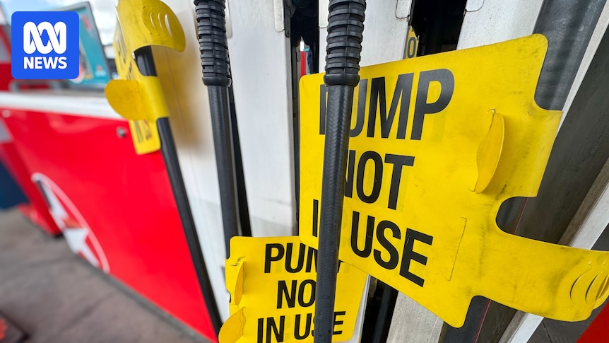 Fans rethink driving to SA for AFL Gather Round as global fuel crisis continues