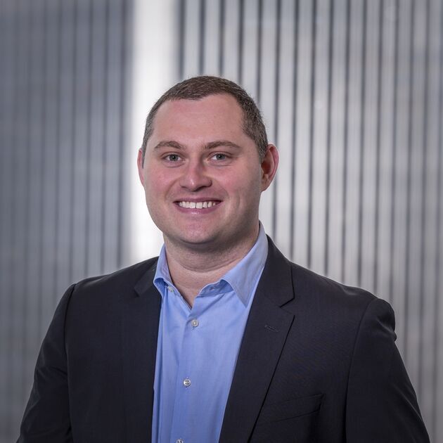 Photo of Bloomberg writer Mark Gurman.