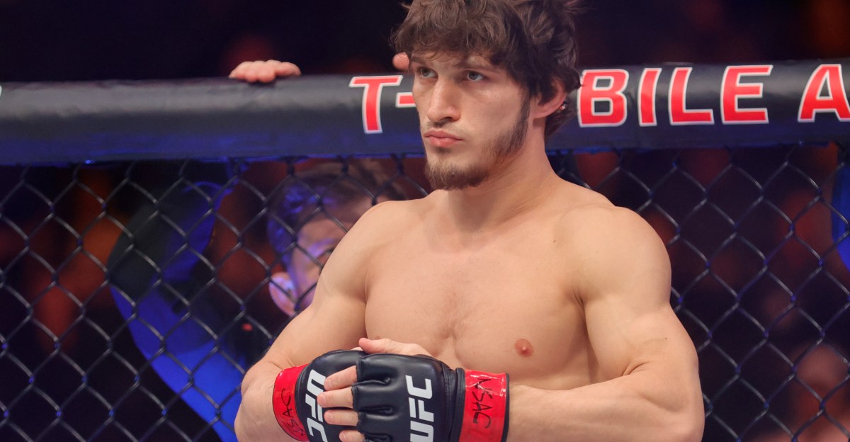 UFC London live results and play-by-play analysis