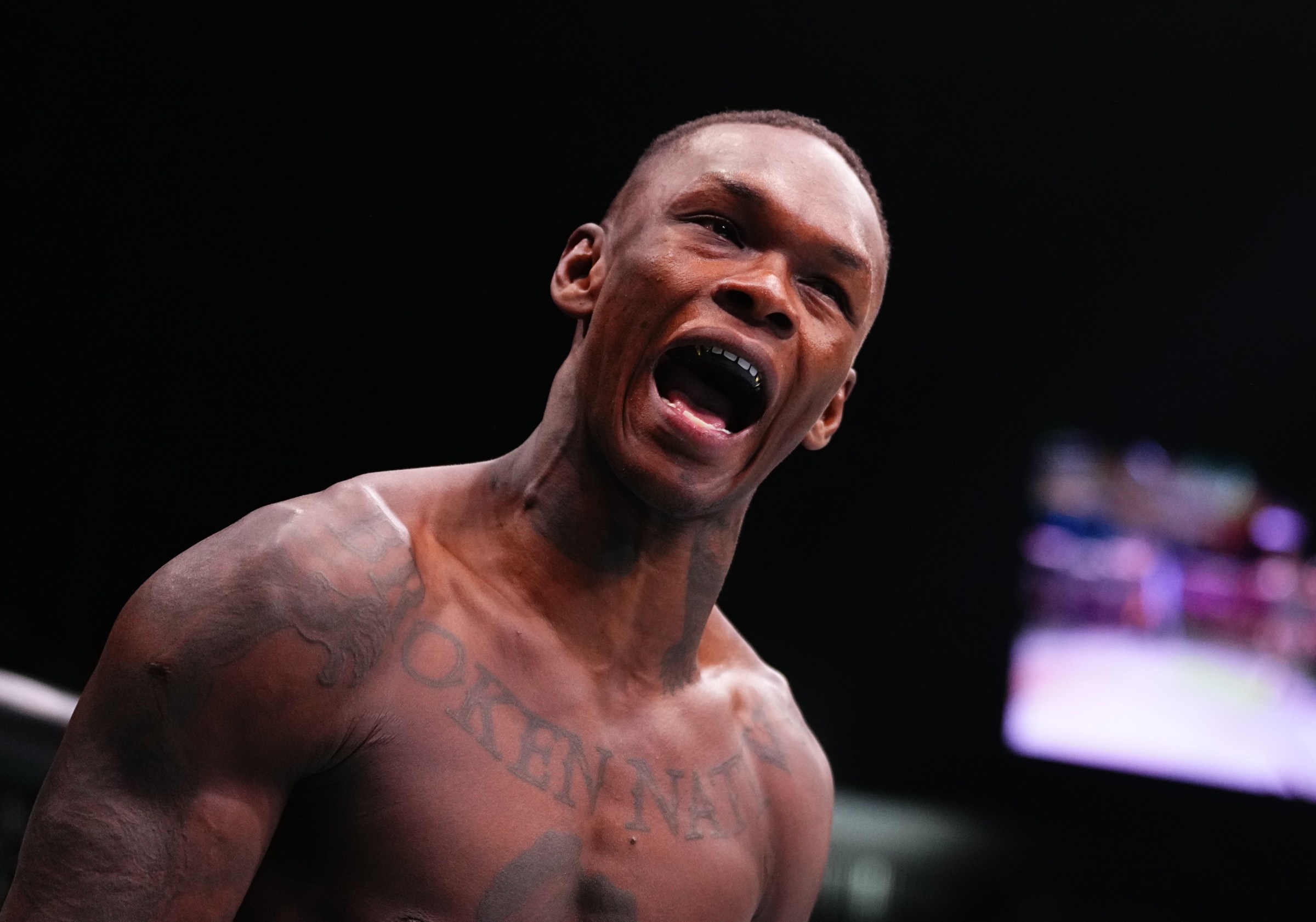 Will Adesanya lose his fourth fight in a row this weekend?