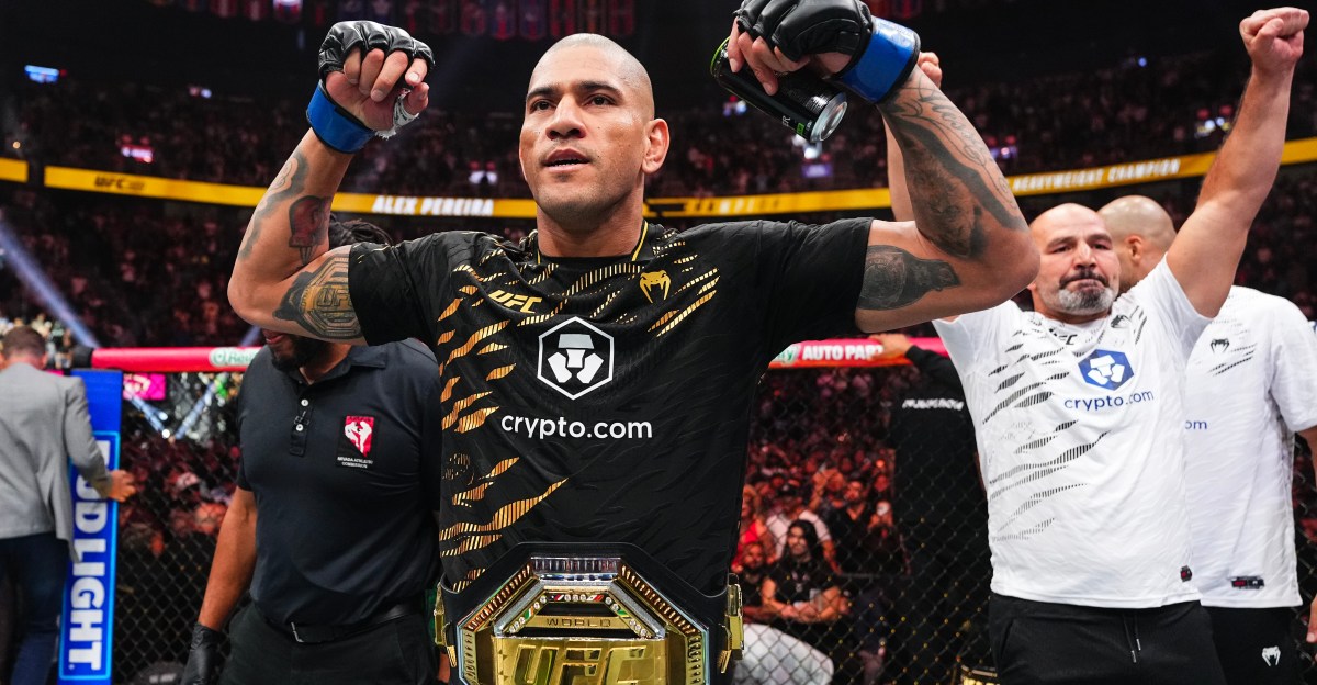 No division jumping for Alex Pereira: ‘I think I’ll stay at heavyweight’