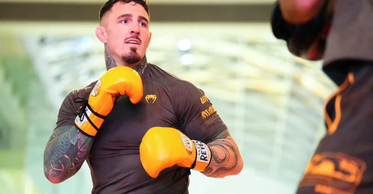 Video: Tom Aspinall back to ‘light training’ ahead of UFC return