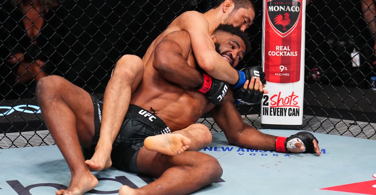 Chris Curtis blasts boring loss at UFC Vegas 114