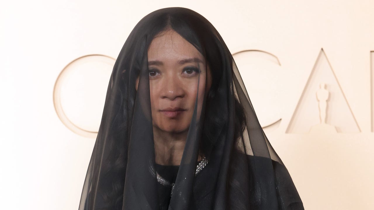 Chloé Zhao 'Not Surprised' Her Buffy the Vampire Slayer Reboot Was Scrapped by Hulu