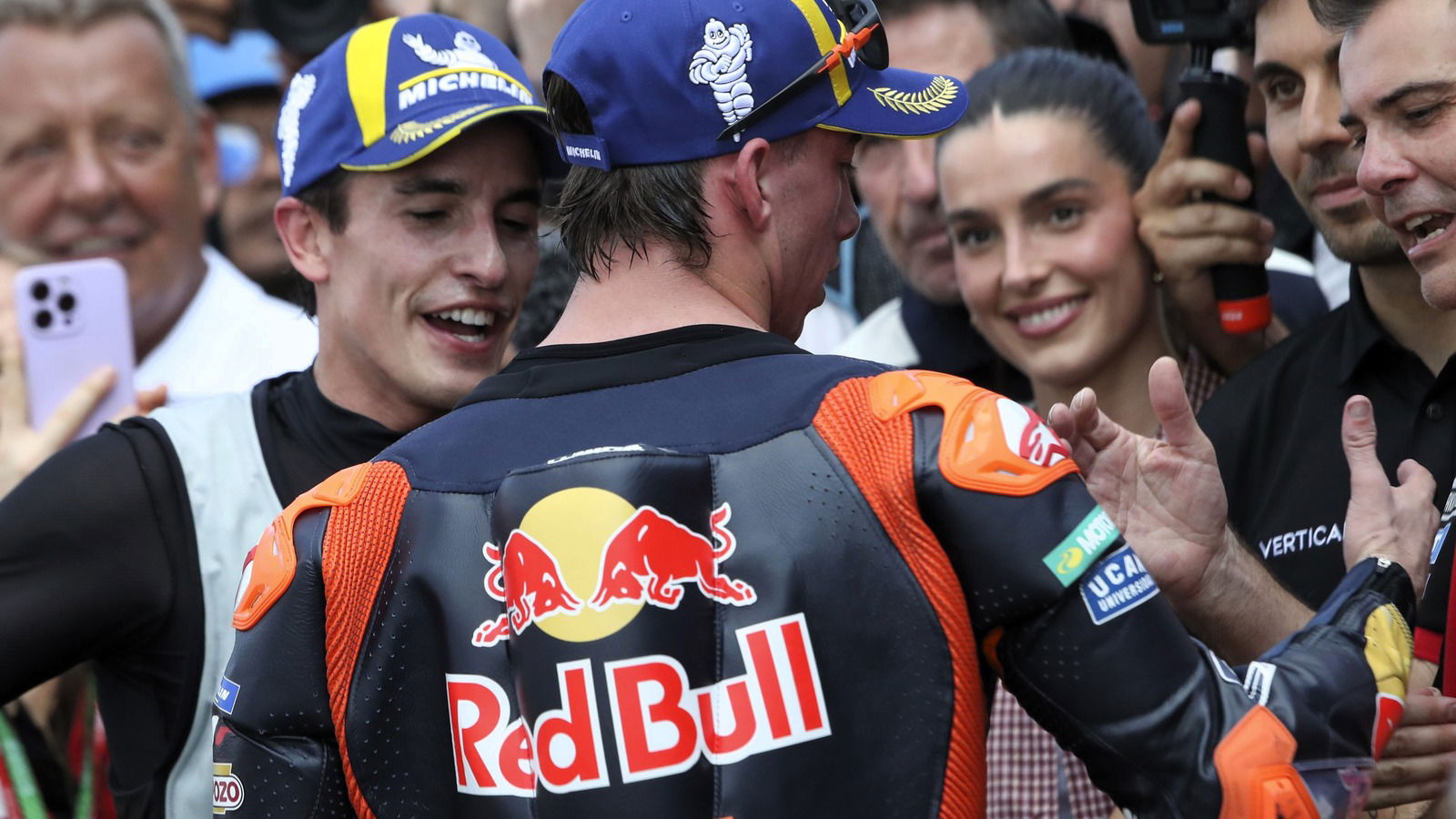 Marc Marquez, Pedro Acosta, 2026 Thai MotoGP Sprint race.