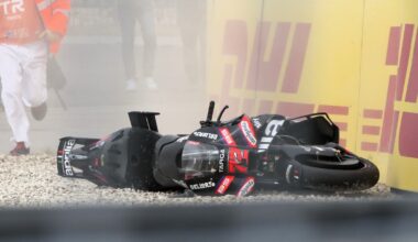 Marco Bezzecchi crashes out of US MotoGP Sprint.