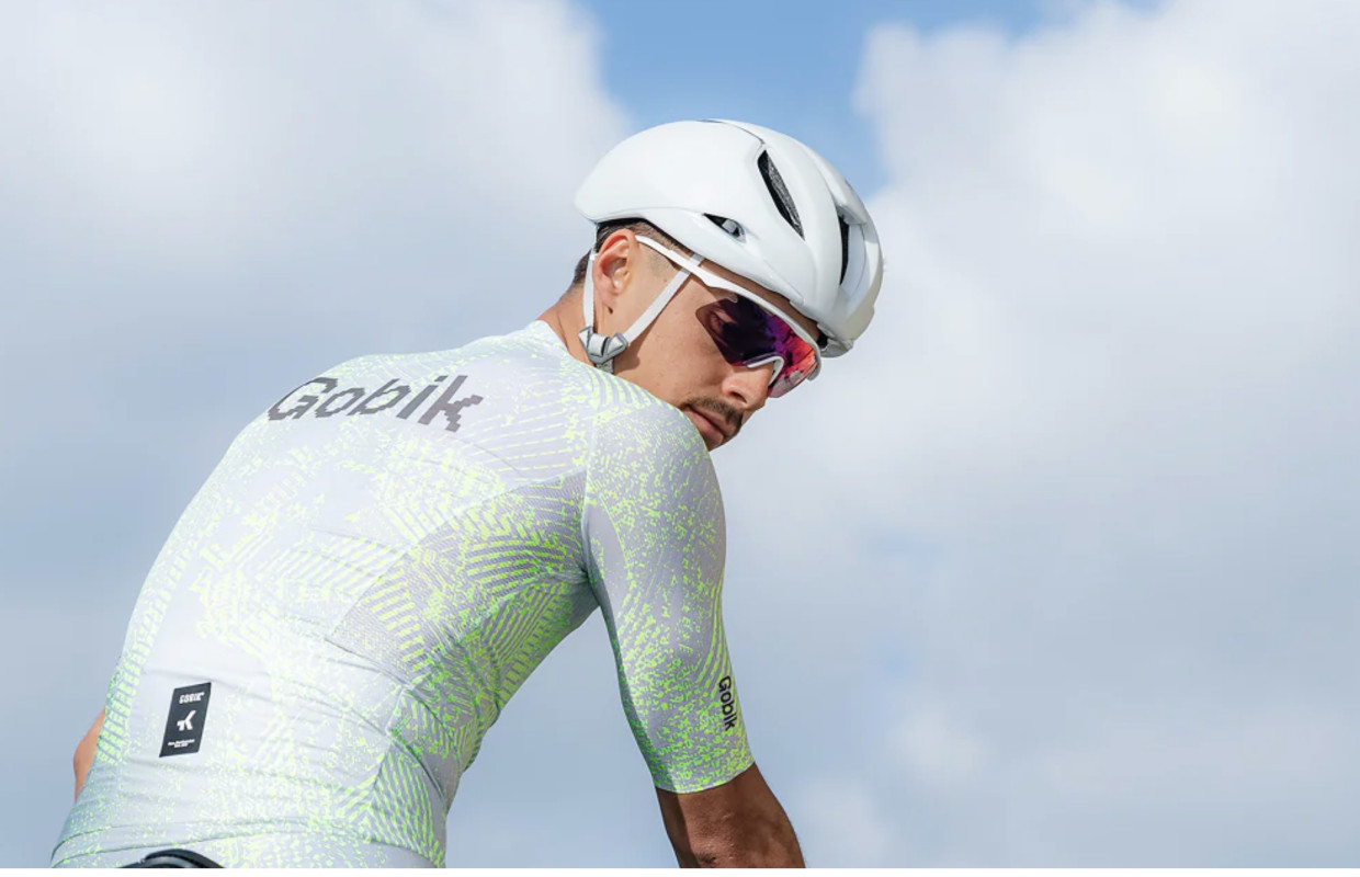 The Glitch aesthetic arrives in cycling with the new collection from Gobik