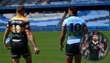 Ex-All Blacks pick 'form XV' as superstar duo relegated to the bench while Barrett takes game to 'another level'