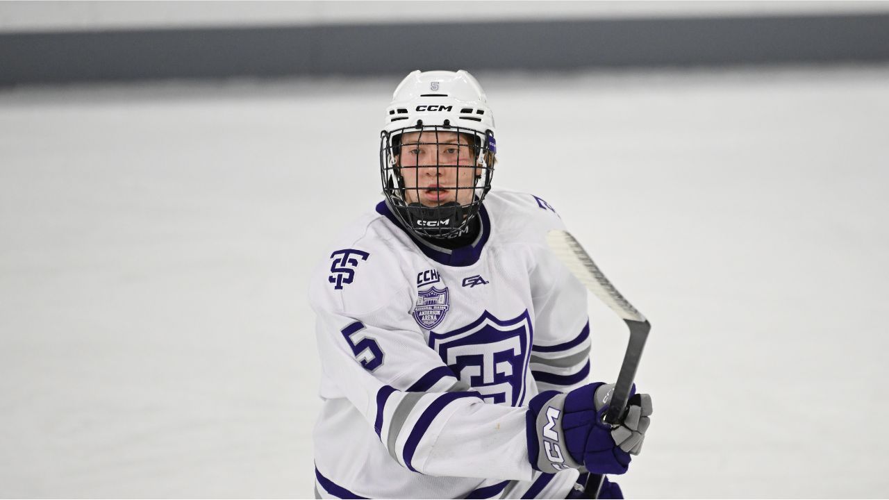 Maple Leafs sign college defenceman Hayes Hundley to entry-level contract