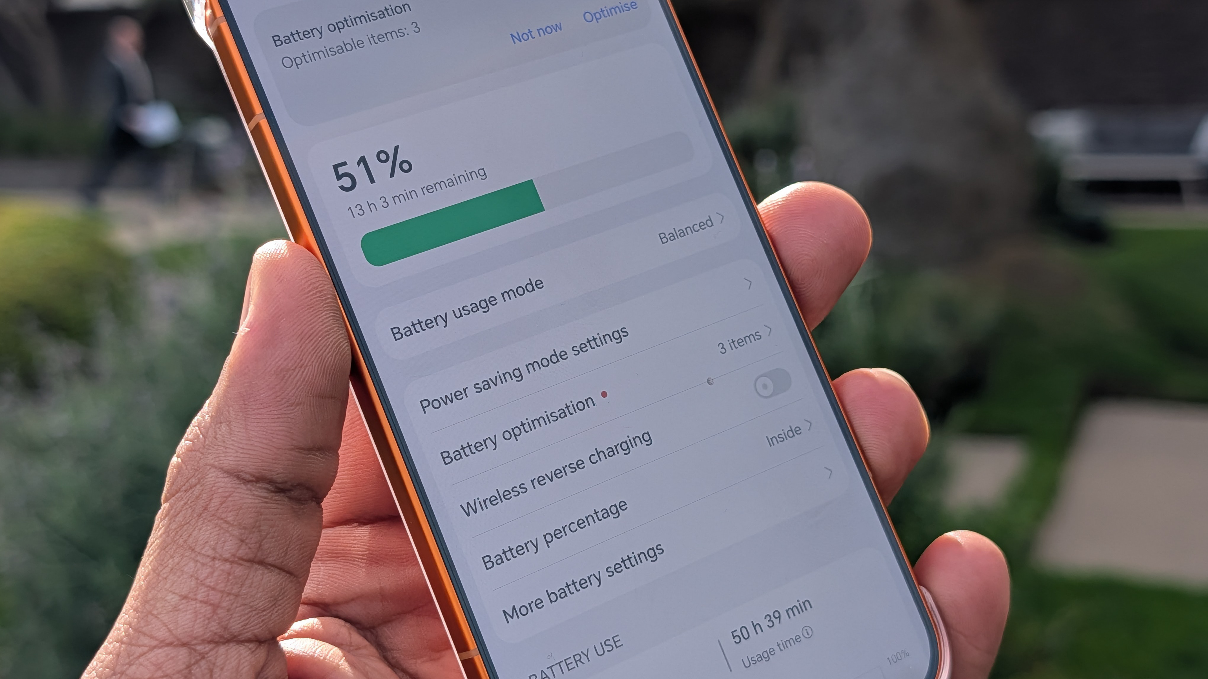 Battery menu on the Honor Magic 8 Pro Air in orange in the hand