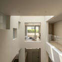 © Weiqi Jin House of Porous / MAT Office - Interior Photography, Kitchen