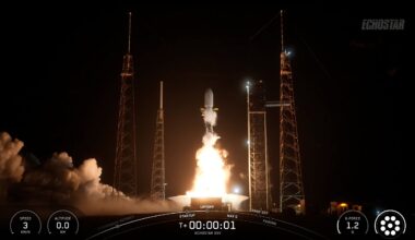 SpaceX launches 15,000-pound TV satellite to orbit on its 30th mission of the year (photos)