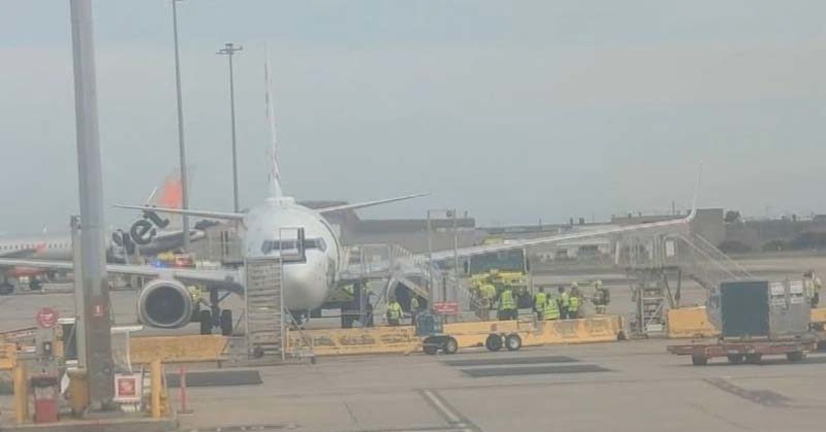 Vape triggers emergency response on Virgin Australia flight from Brisbane