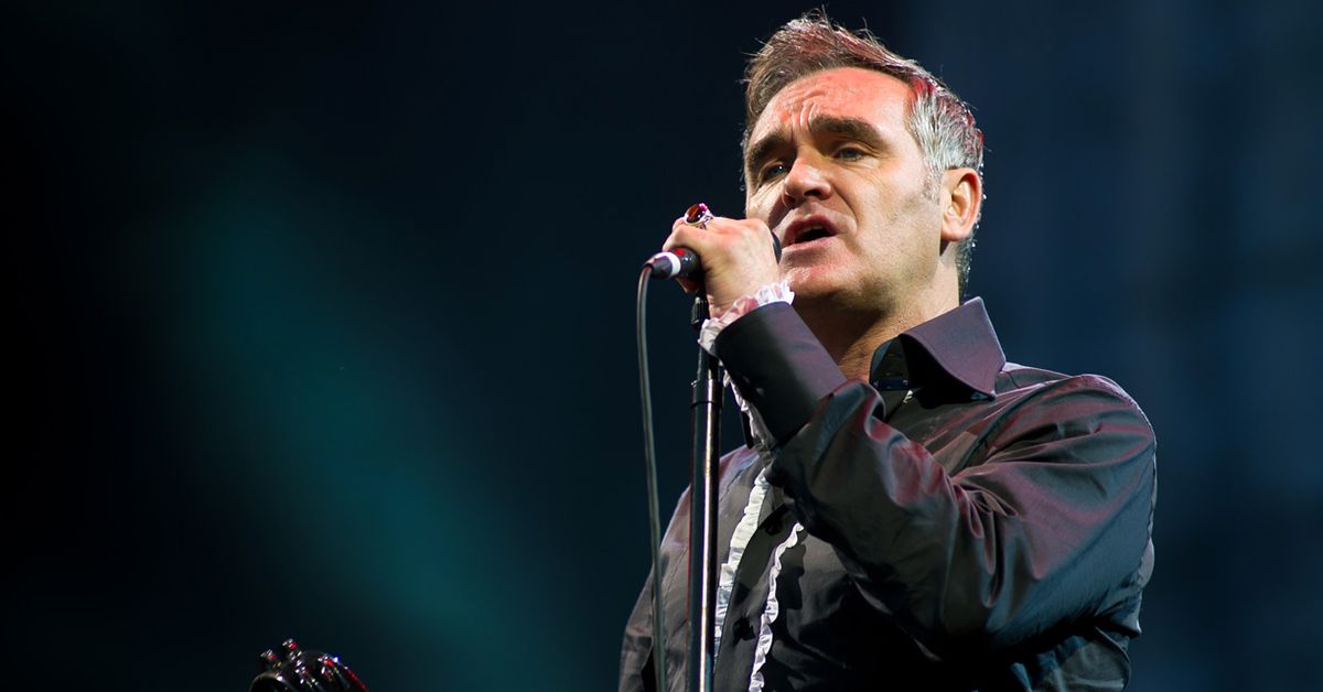 Morrissey cancels concert, blaming 'sleep deprivation' for being 'in a catatonic state'