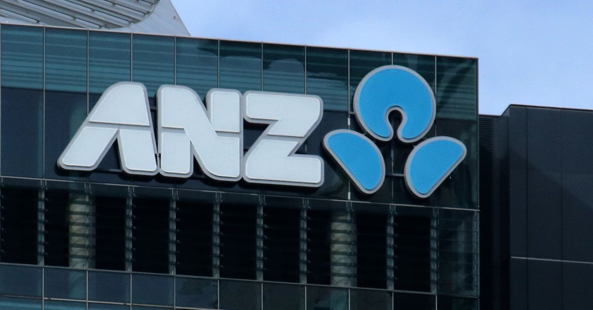 Big four bank 'jumps the gun' with fixed rate hike in anticipation of double RBA blow