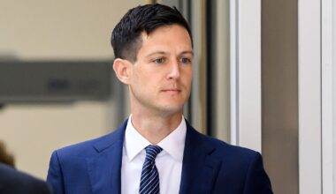 Former Liberal MP mostly cleared of child sex crimes, jury deadlocked on two charges