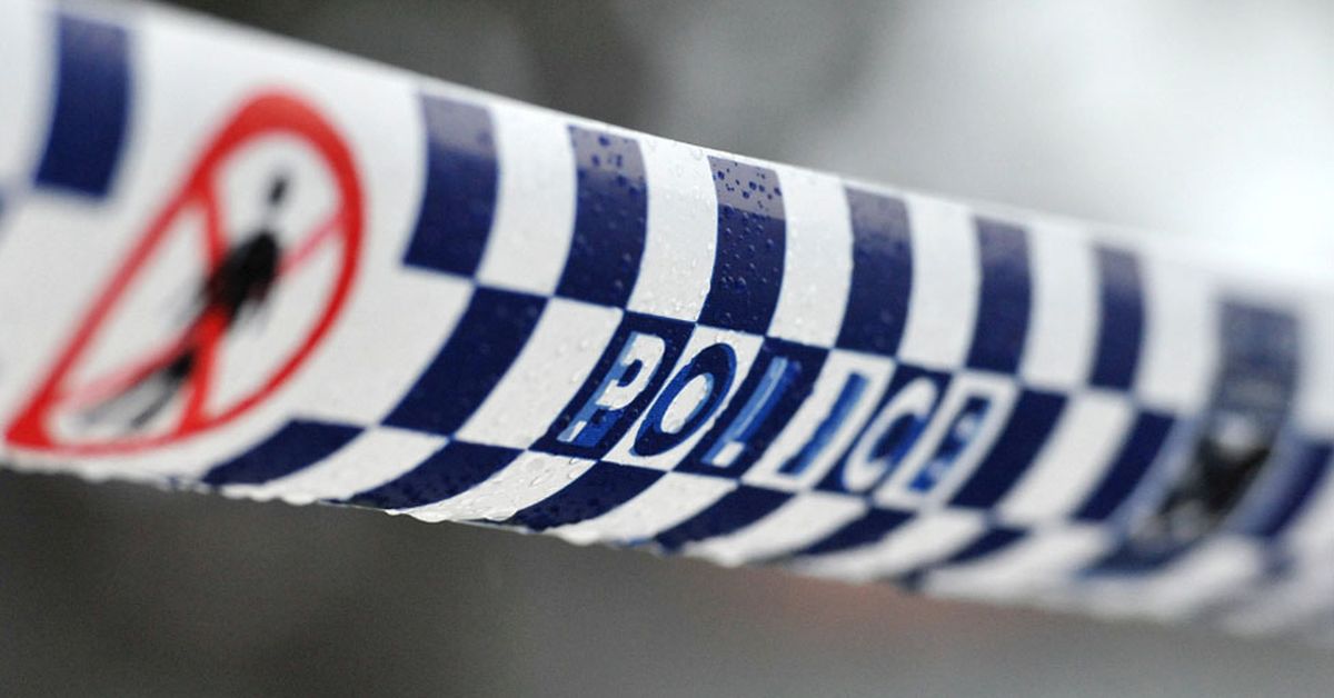 Three teenage girls charged over alleged Melbourne armed robbery