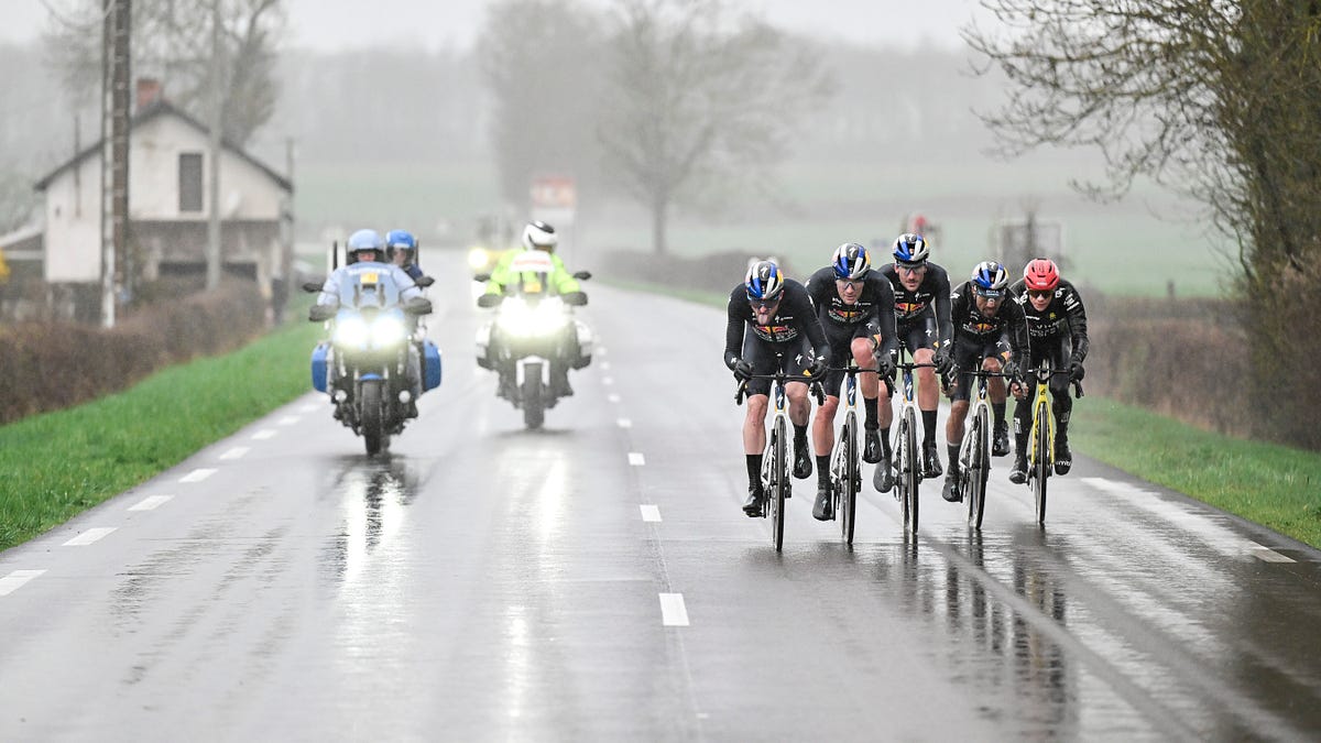 Ayuso’s fall, Vingegaard’s opportunity 🇪🇸 🇩🇰