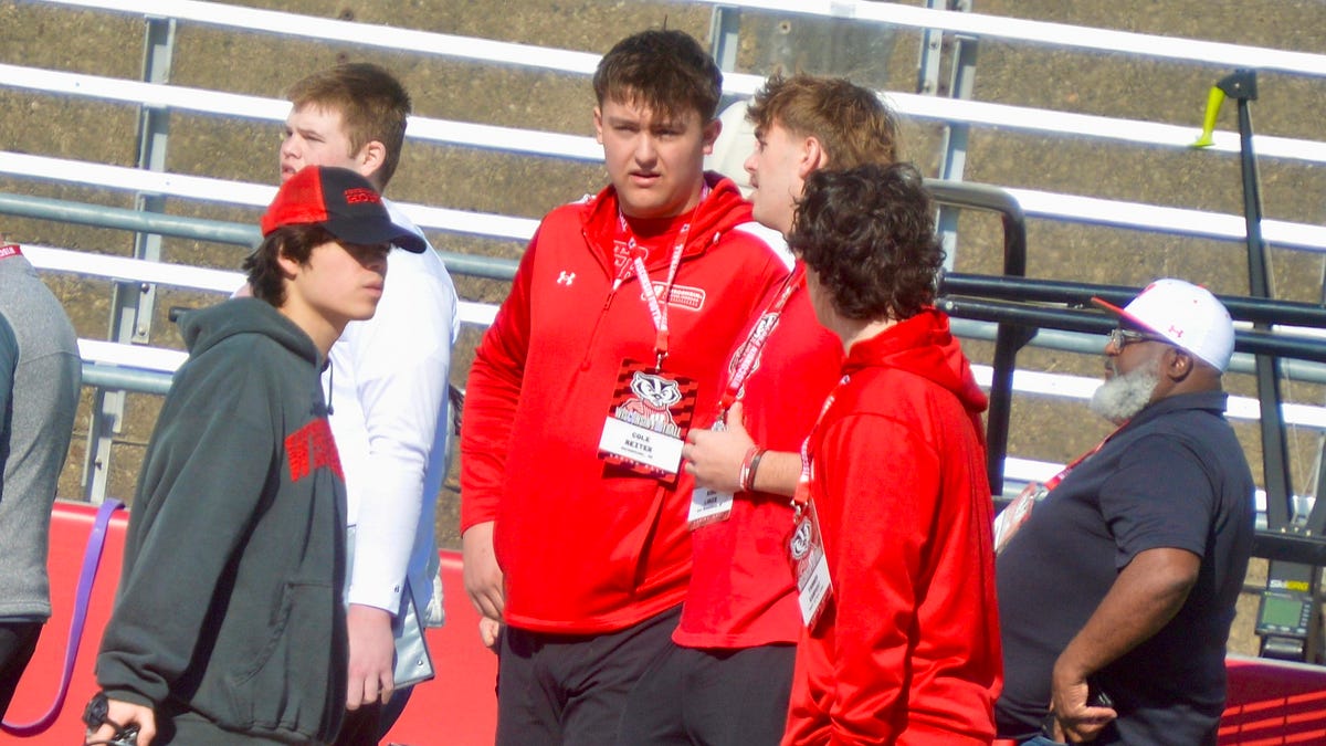 'At-home feeling' leads 4-star OL Cole Reiter to Wisconsin football