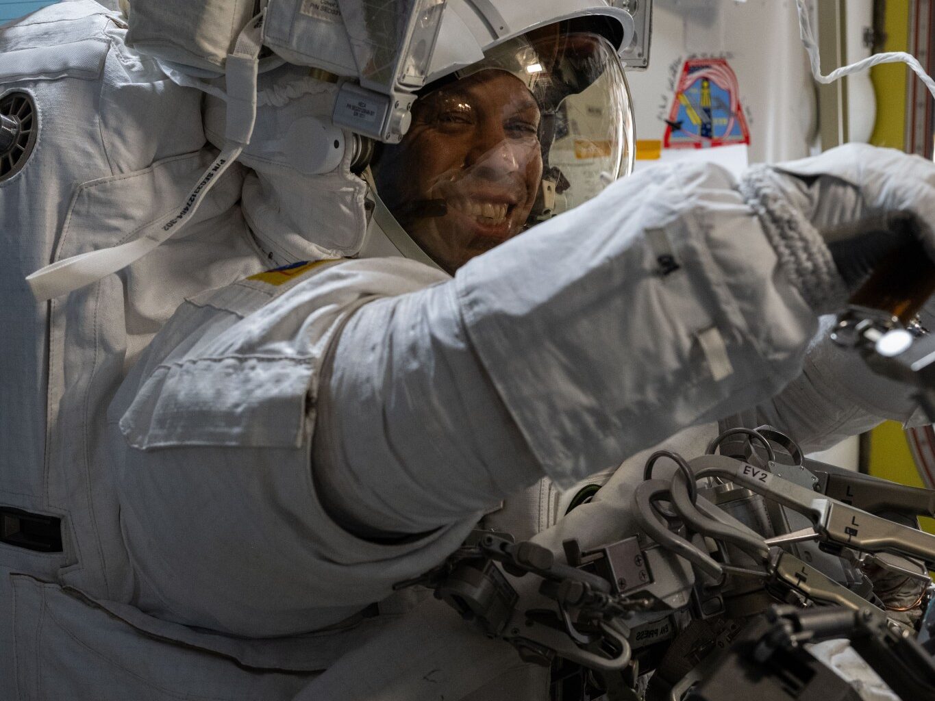 Smiles And Spacesuits | Mirage News