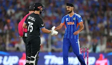 star-sports-on-dark-background