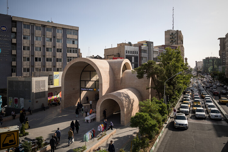 Jahad Metro Plaza in Tehran: Reclaiming Infrastructure as Civic Space