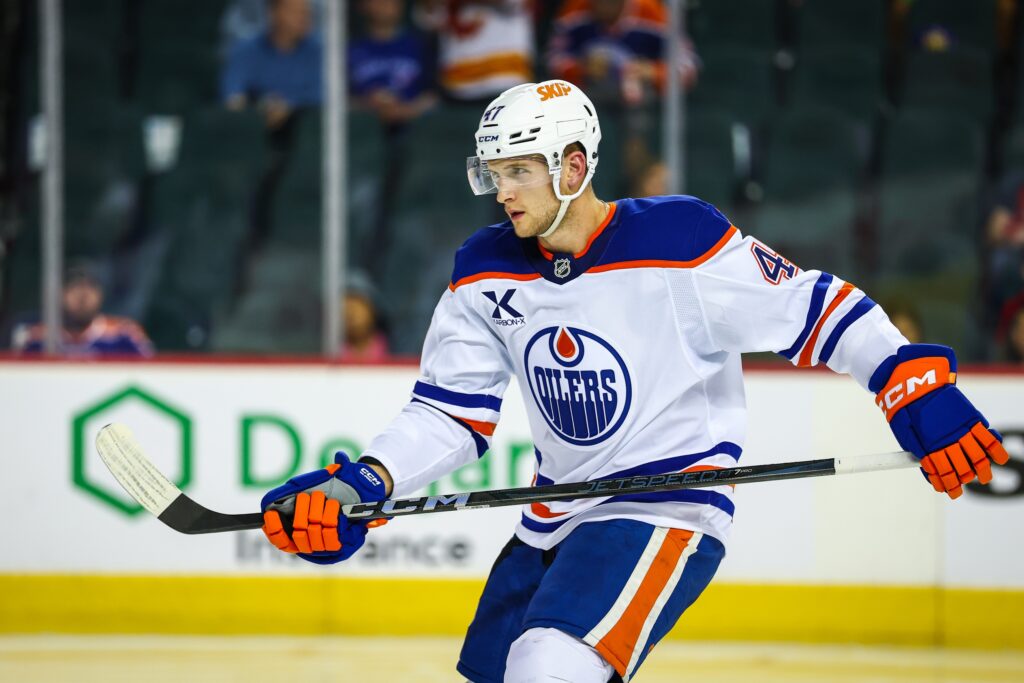 Canucks, Oilers Swap Josh Bloom And Jayden Grubbe – Pro Hockey Rumors