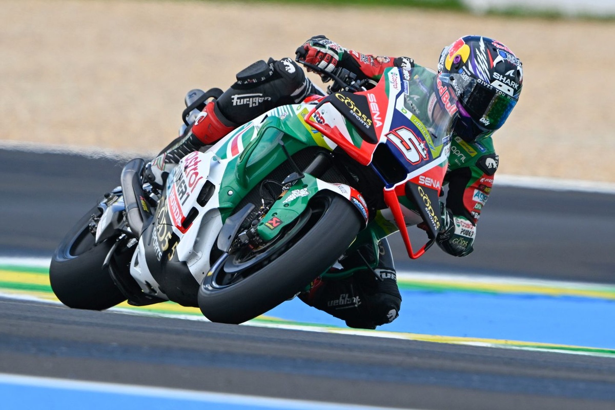 Johann Zarco tops rain-hit Friday Practice, Marco Bezzecchi to Q1