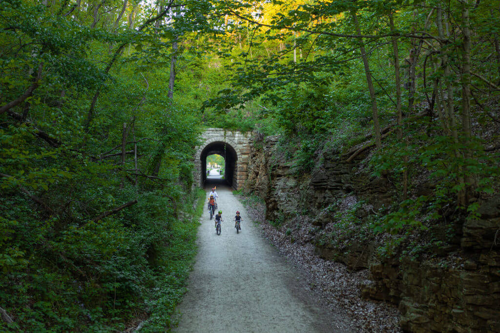 Cyclings on the Katy Trail, Missouri