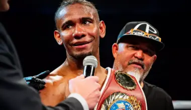 Lorenzo Parra Upsets Elijah Pierce With 2nd-Round Stoppage