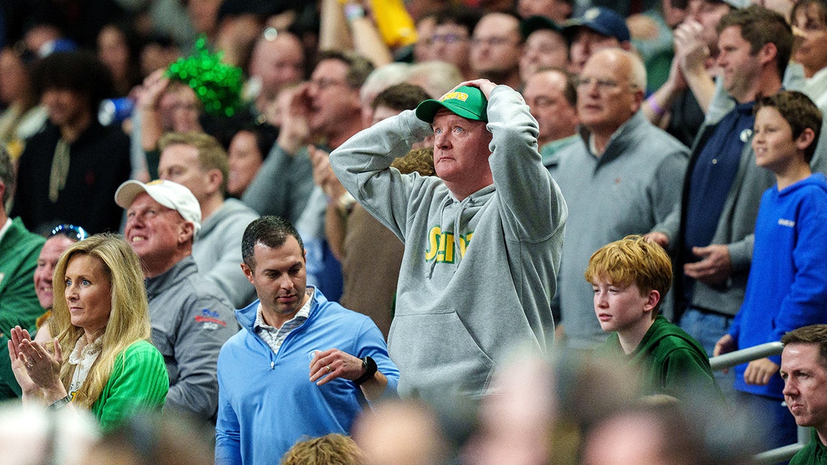 Siena Saints fans watch