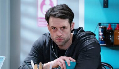 EastEnders' Mark Fowler gets caught out in dramatic early iPlayer cliffhanger