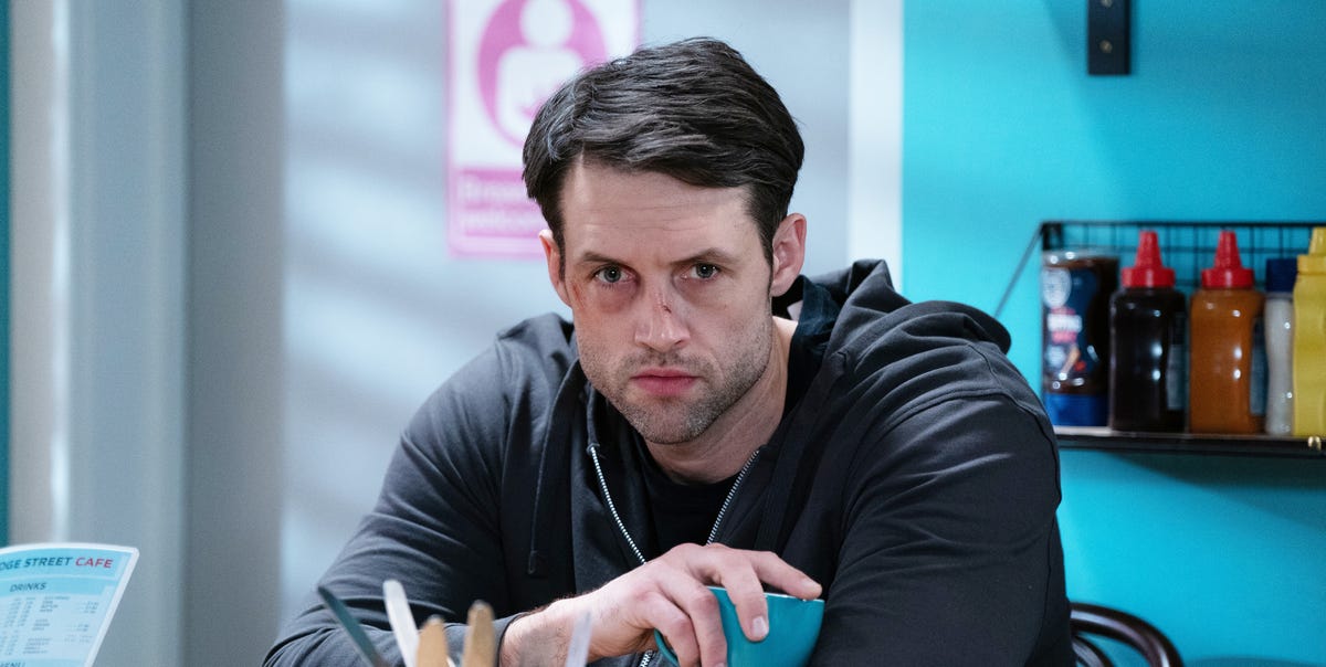 EastEnders' Mark Fowler gets caught out in dramatic early iPlayer cliffhanger