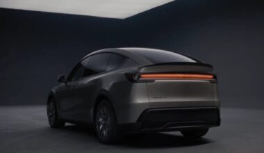 Tesla Launches 6-Seat Model Y L in Australia and New Zealand