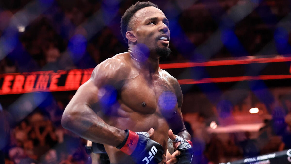 UFC Fight Night odds, fight card, predictions: MMA expert reveals picks for Evloev vs. Murphy, other fights