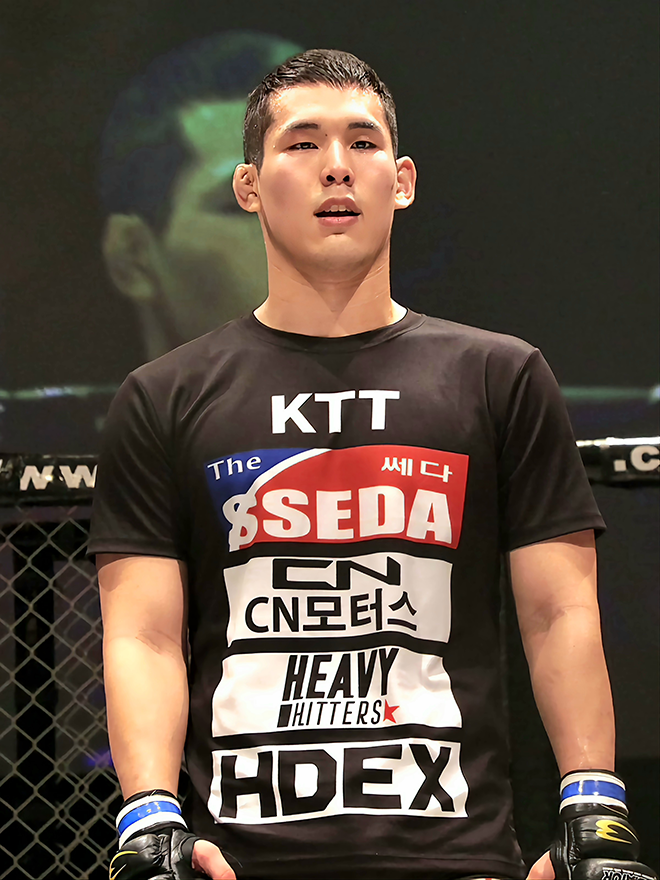 Korean Top Team's mixed martial arts middleweight Lee Isaac will enter the UFC. 사진=PROGRESS実行委員会