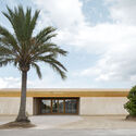 Nursery School in Muro / BOS Arquitectes - Image 3 of 32