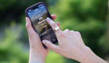 Oura Ring Helps Uncover 'Multiple Cases of Lymphoma,' Says Its Chief Medical Officer